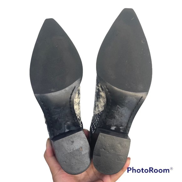 Marc Fisher Yale Pointy Toe Chelsea Bootie - Picture 9 of 9